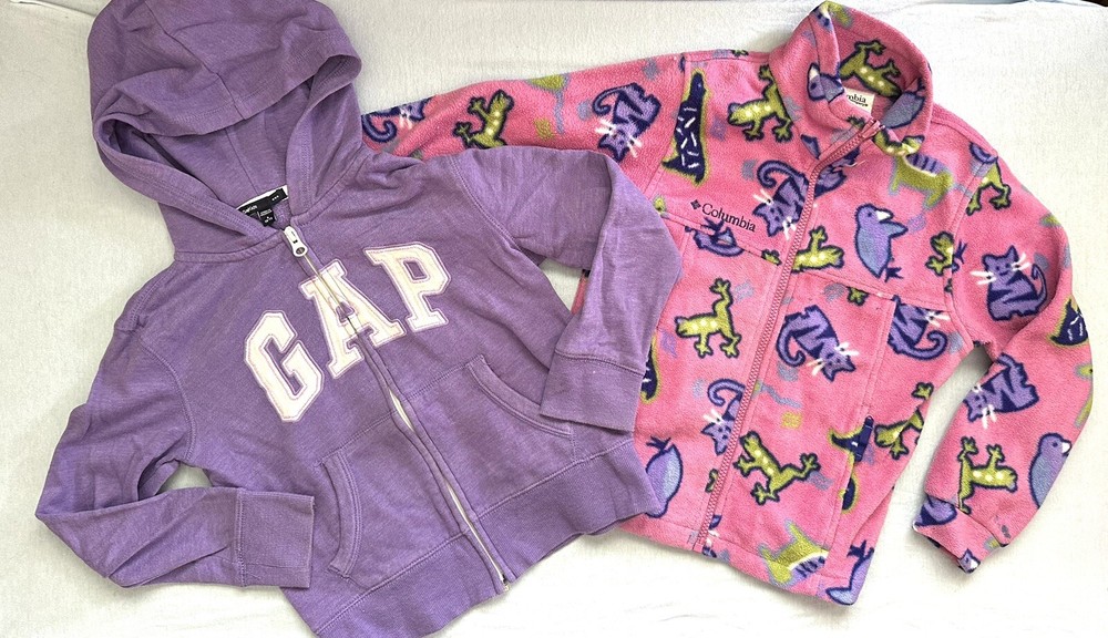 BACK TO SCHOOL Girls GAP HOODIE & COLUMBIA Fleece JACKETS 2pc LOT-image
