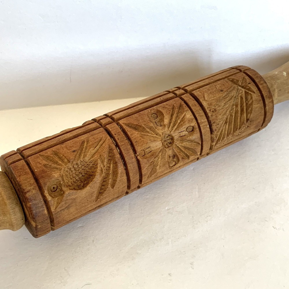 Vintage Wooden Springerle Rolling Pin 12.5” Mold Animals Bird Fish Bunny Cookie