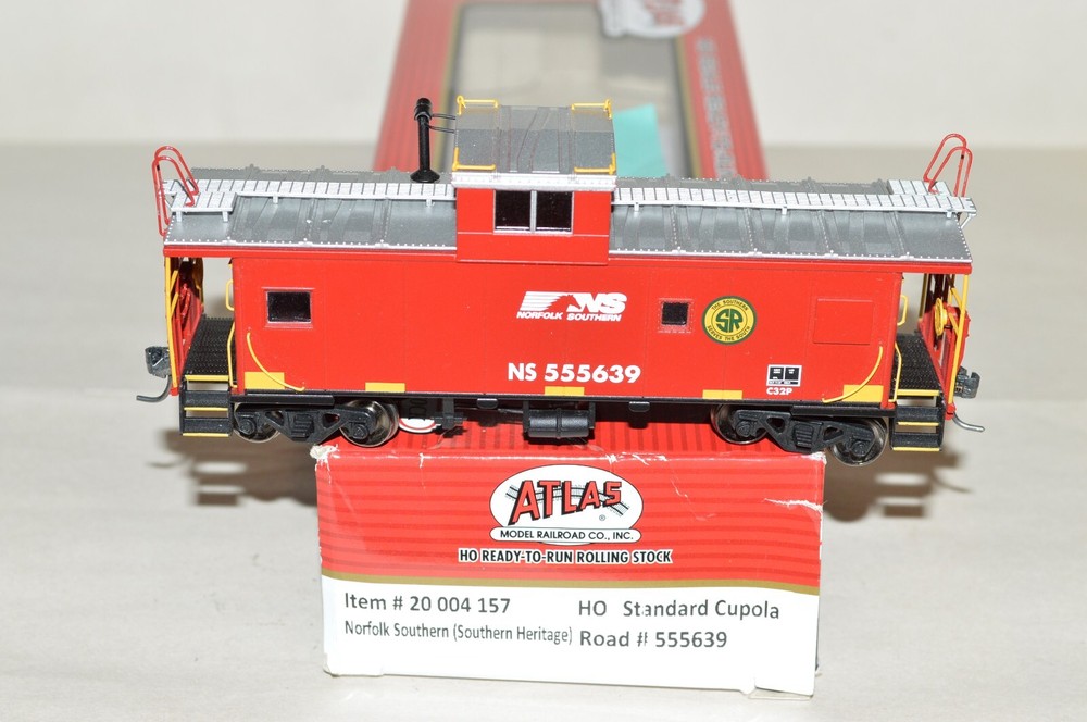 HO scale Atlas Norfolk Southern Ry heritage standard cupola caboose car train