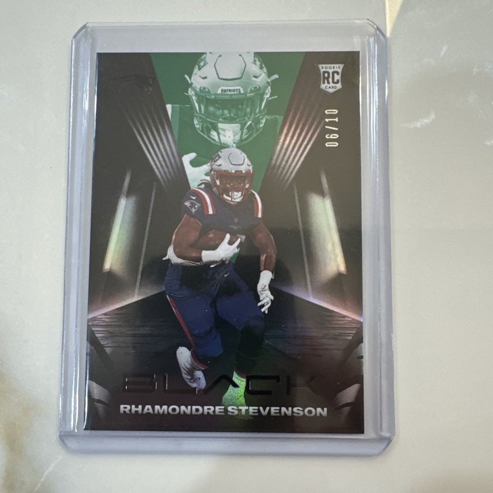 2021 Panini Black Rhamondre Stevenson Base RC Green #/10!