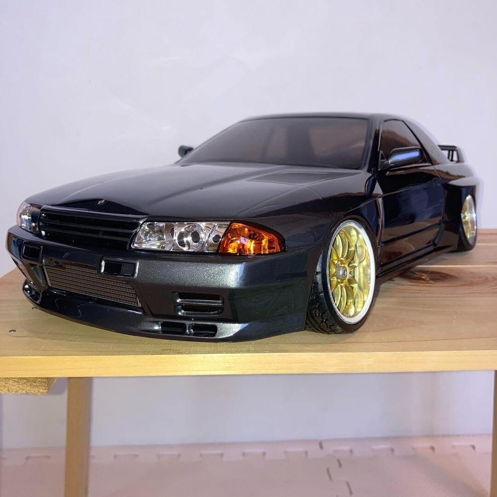 Tamiya 1/10 Nissan Skyline GT-R R32 RC car body unassembled