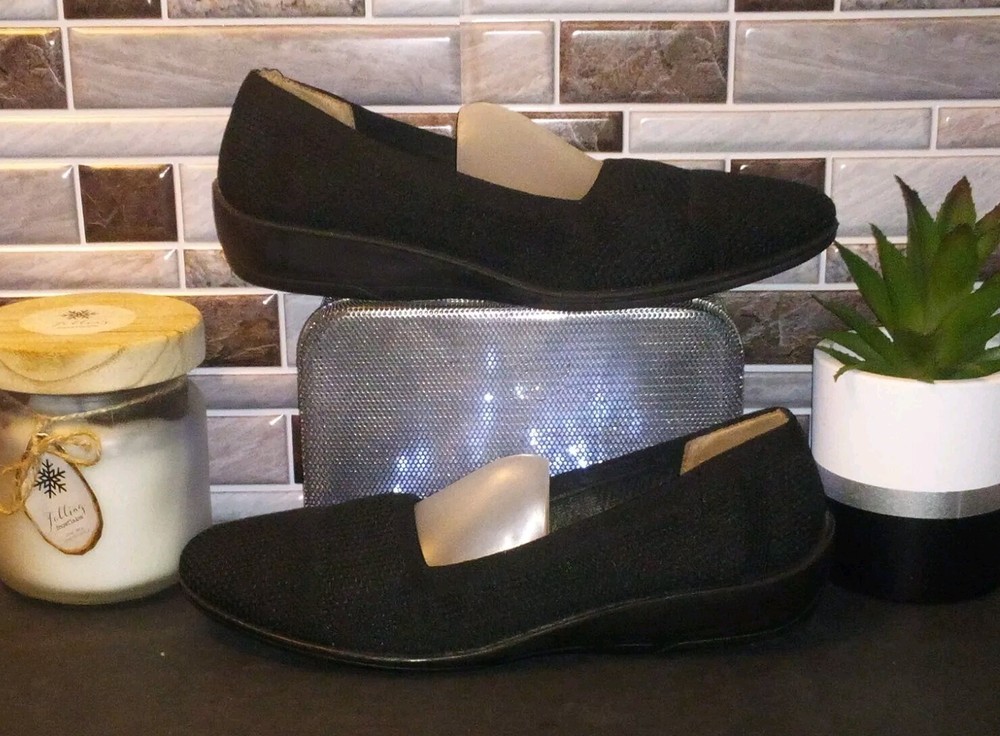 Life Stride Velocity Womens 9.5 Black Memory Foam Low Wedge Comfort Ballet Flats