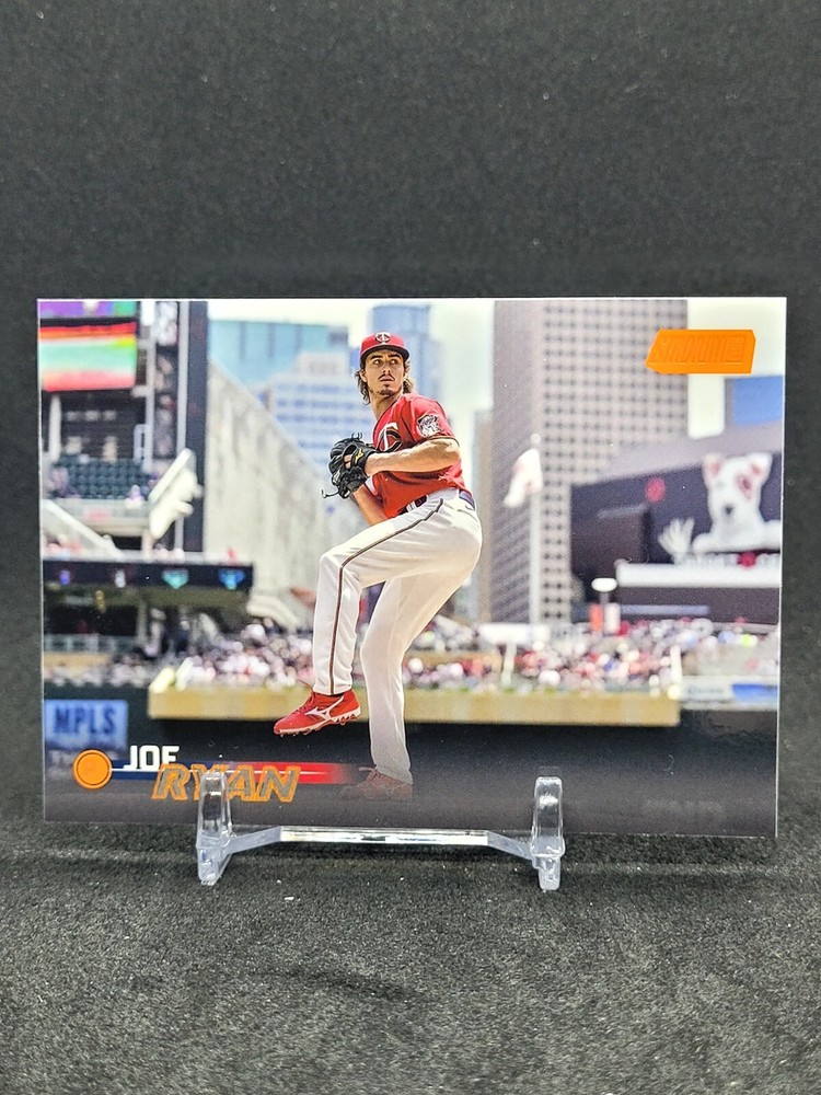 2023 Topps Stadium Club Orange Foil Joe Ryan Twins /199 Parallel