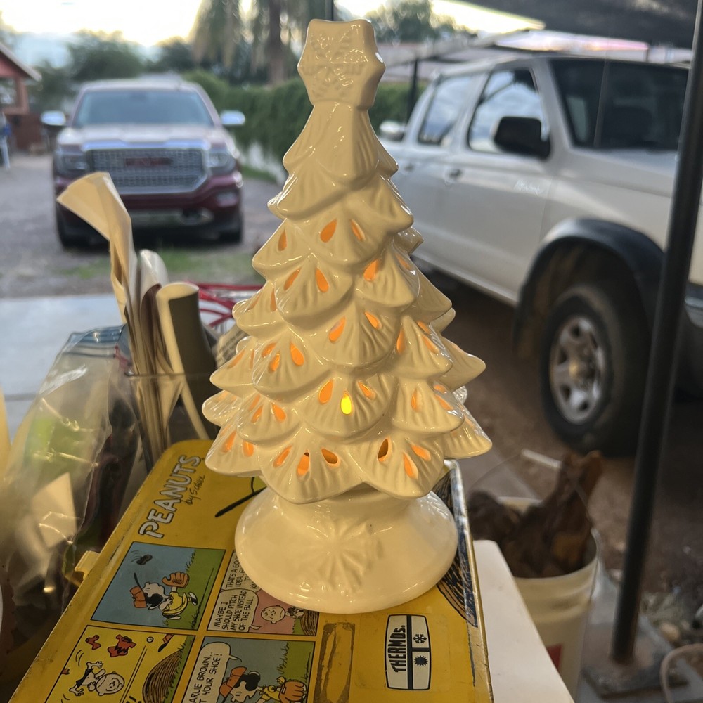 Yankee Candle White Ceramic Tree Tea Light Holder Balsam & Cedar 9