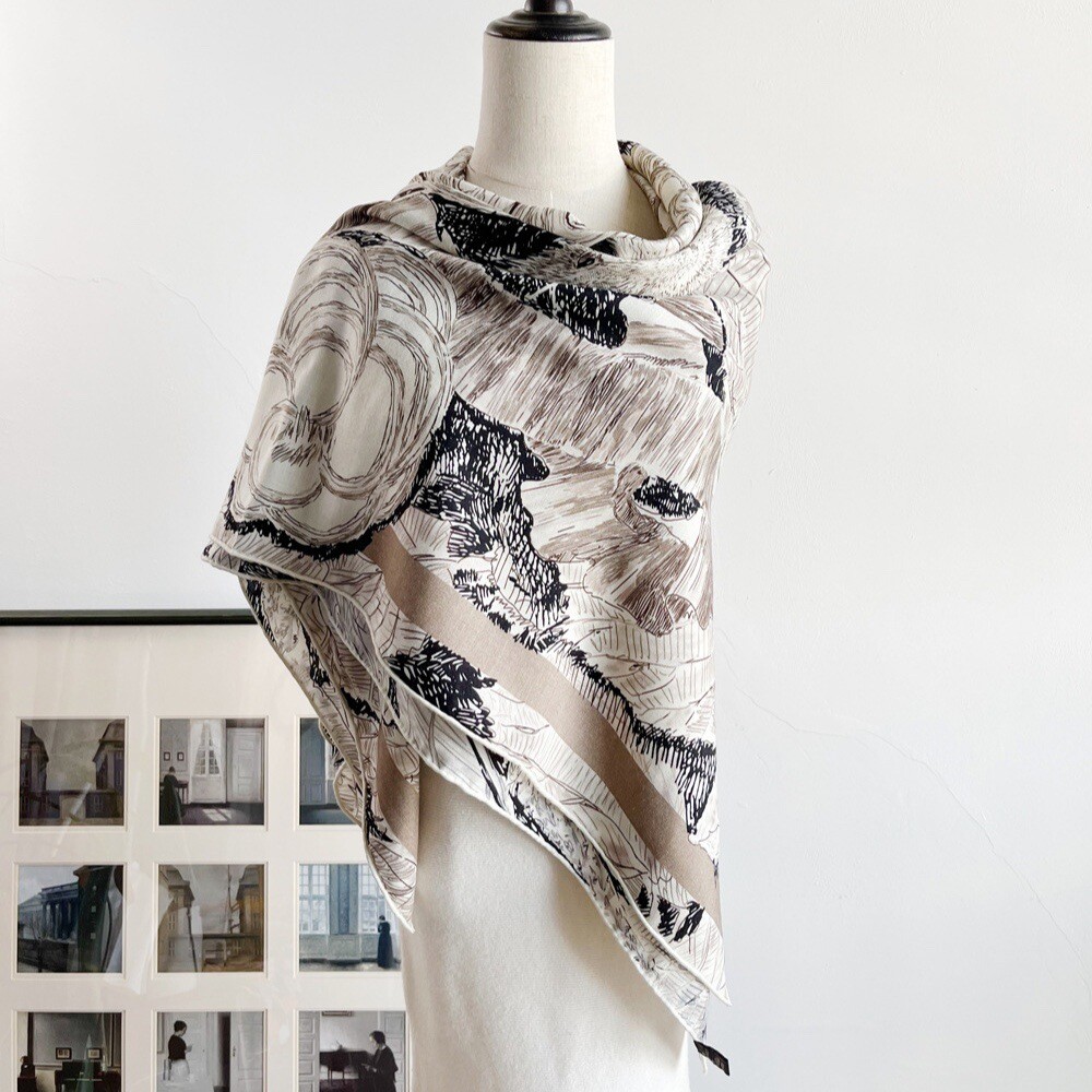 New Quality 30% Silk 70% Wool Hand Rolled Edges Print Two-Face Shawl Scarf 53”