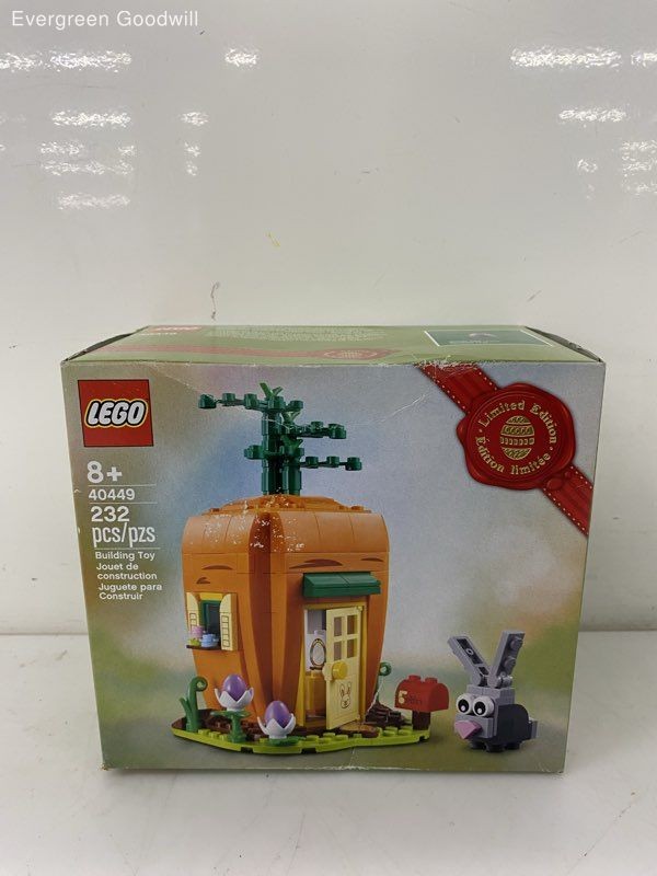 LEGO Easter Bunny's Carrot House 40449 LIMITED EDITION SEALED New
