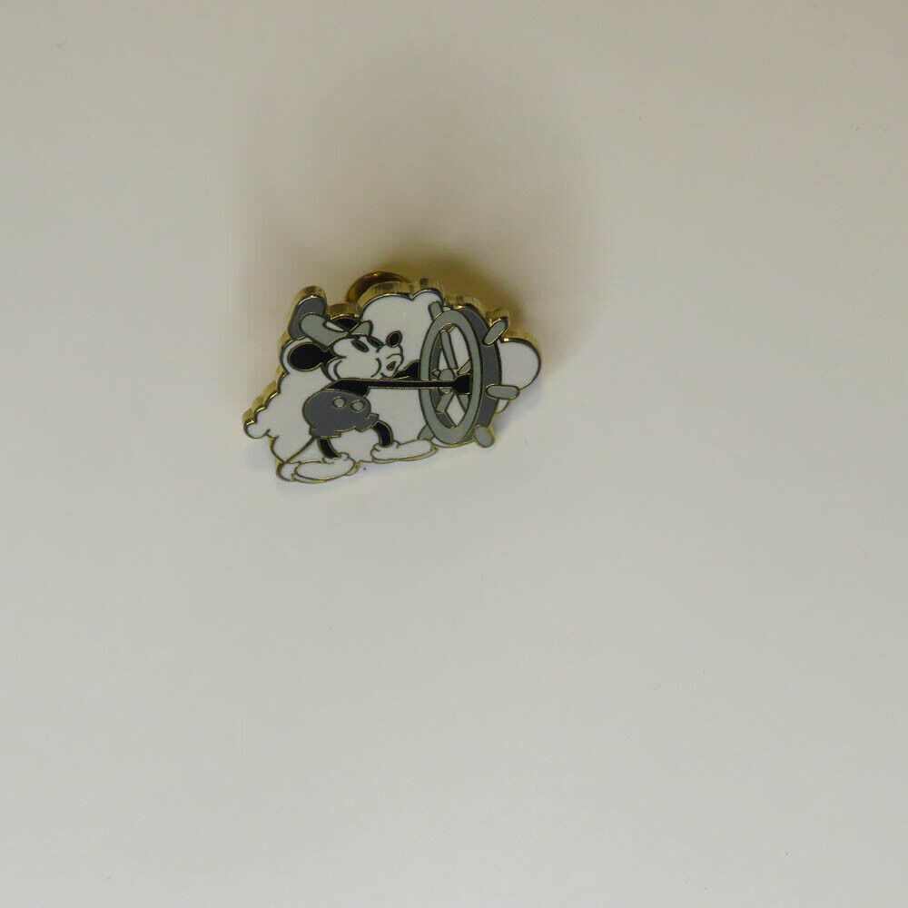Disney 2001 Flex pin  Steamboat Willie Pin