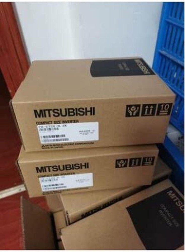 1PC New Mitsubishi FR-A520-7.5K Inverter FRA5207.5K Expedited Shipping