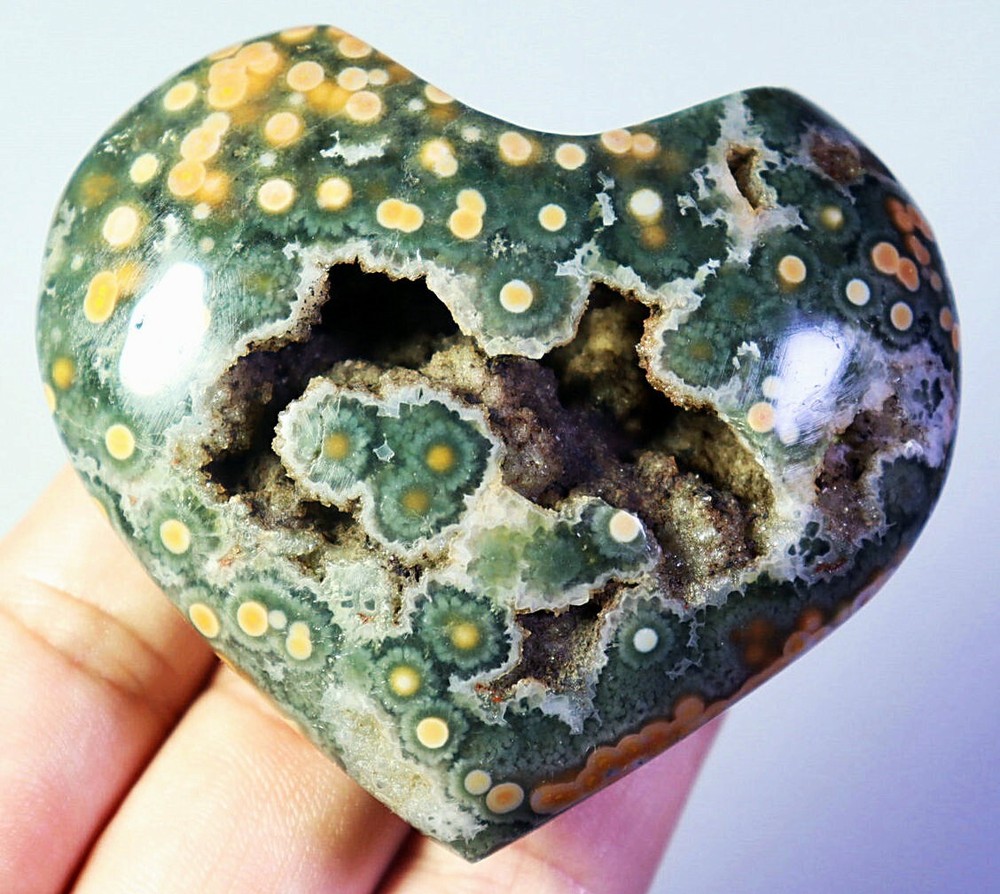 Natural Ocean Jasper Agate Eye Quartz Crystal Stone Heart Specimen