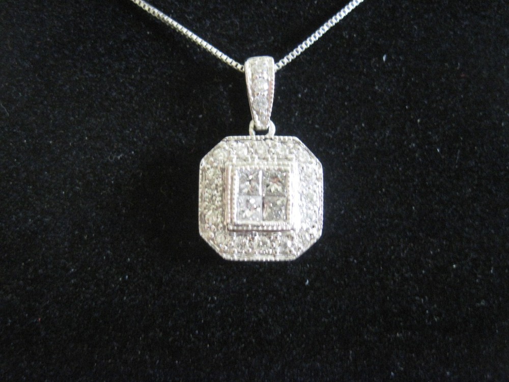14k White Gold Diamond Square Halo Pendant Princess Cut Necklace 18