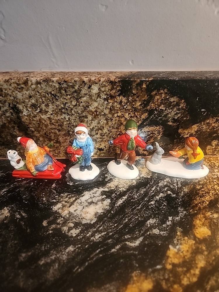 Dept 56 Snow Village 