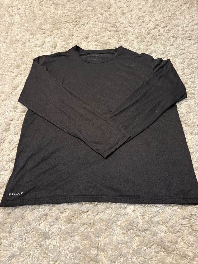 Nike Dri-Fit Shirt Men’s XL Black Long Sleeve Athletic Performance