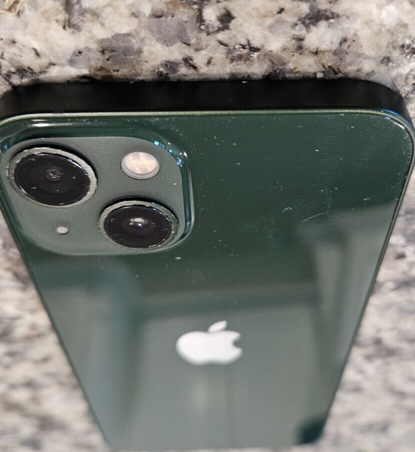 Apple iPhone 13 - 128 GB - Green (Unlocked) - Used in Excellent Condition