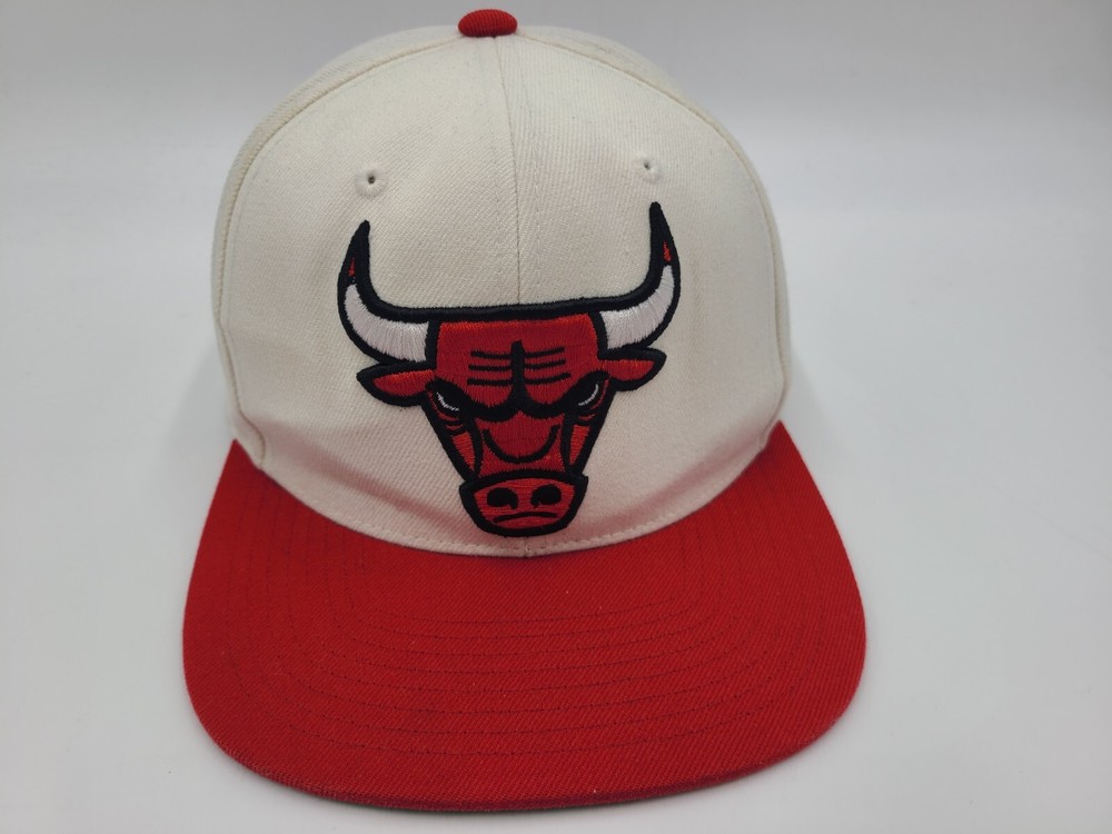 Chicago Bulls Mitchell & Ness Snapback Hat Cap Dad Men NBA Basketball White Red