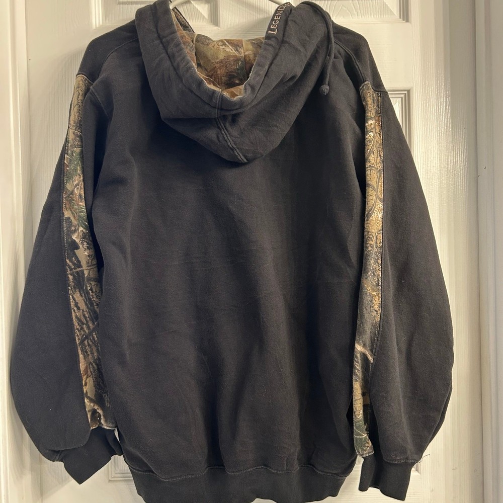 Legendary Whitetails Camo Sleeve Hoodie – Black Deer Graphic – Size M