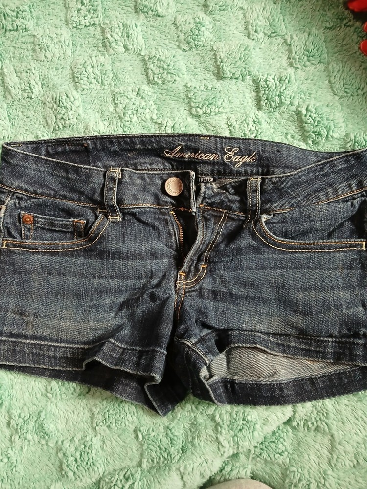 American Eagle Outfitters Women's Blue Denim Cut Off Shorts Size 4 Stretch