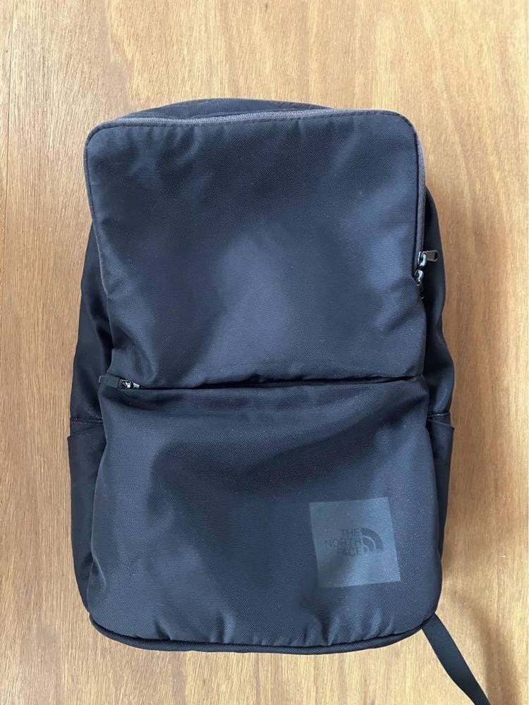 The North Face Shuttle Slim Daypack - Stylish Durable Lightweight Backpack