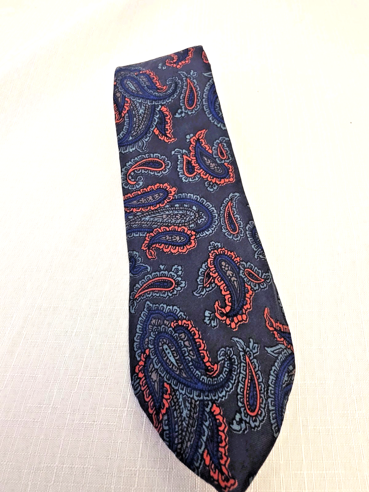 Vintage Tie By Etro from Saks 5th Avenue - Red, Blue, Green Paisley