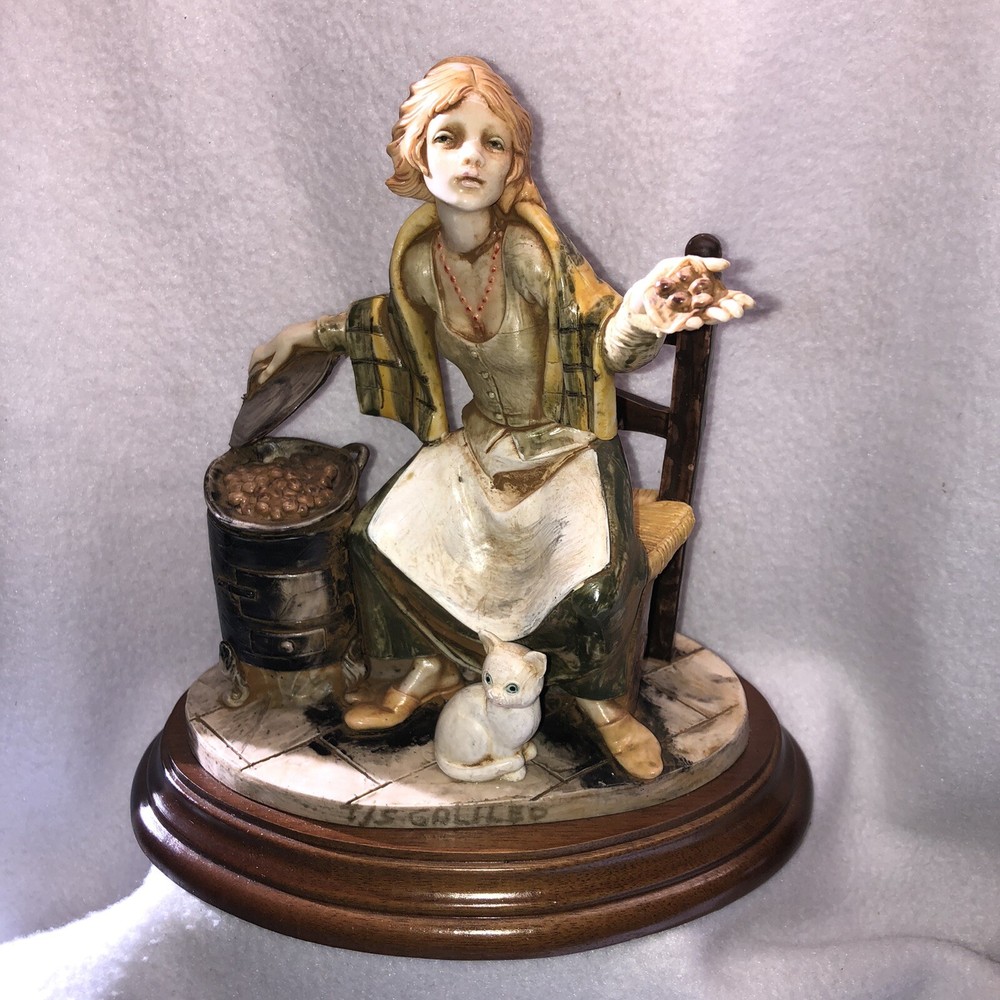 SIMONETTI Fontanini Depose Italy Woman Roasting Chestnuts Wooden Base Spider Vtg