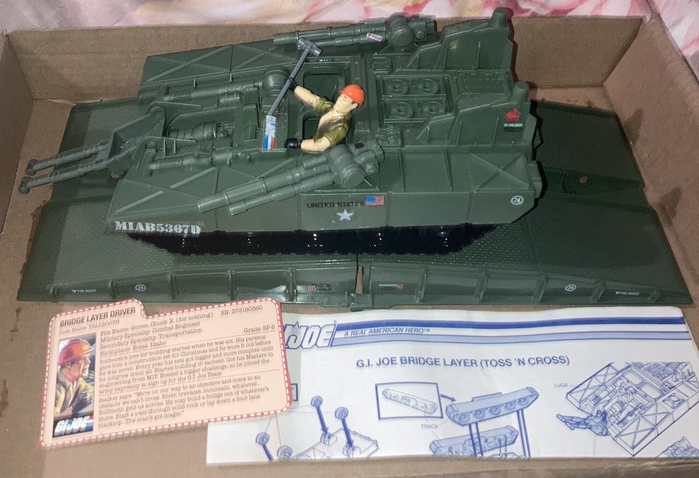 1985 Hasbro GI Joe Bridge Layer-100% complete w/Driver, BPs & FC-TOSS N CROSS