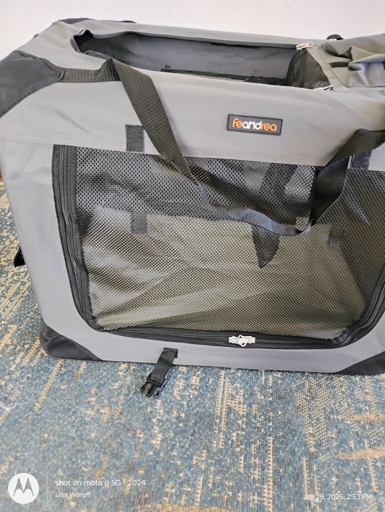 Soft Sided Dog Crate Medium  clearance sale almost gone  travel collapsible-image