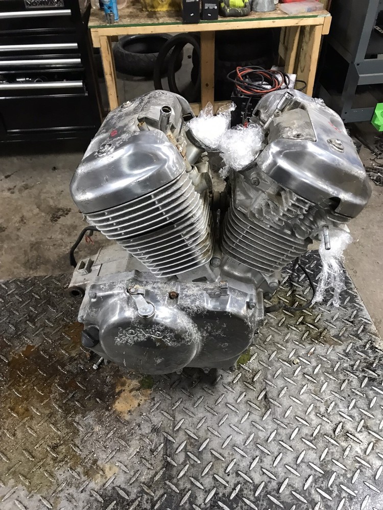 94 Honda VT600 VT 600 C Shadow Engine Motor