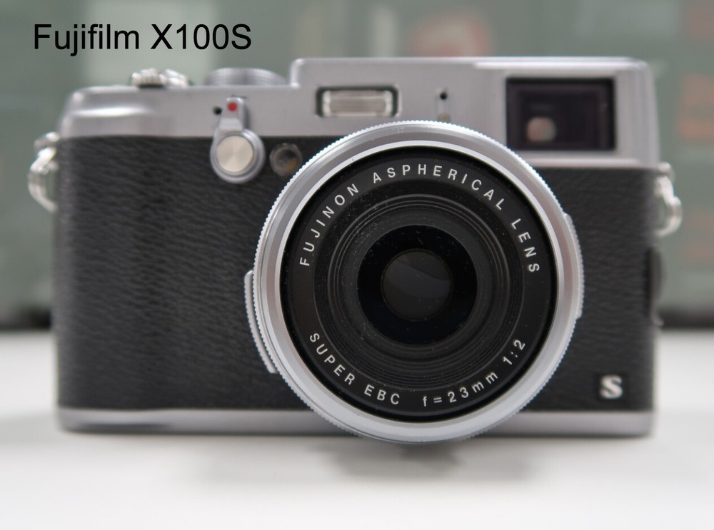 Fujifilm X100S 16.3MP Compact Digital Camera with Viewfinder 85% New Condition
