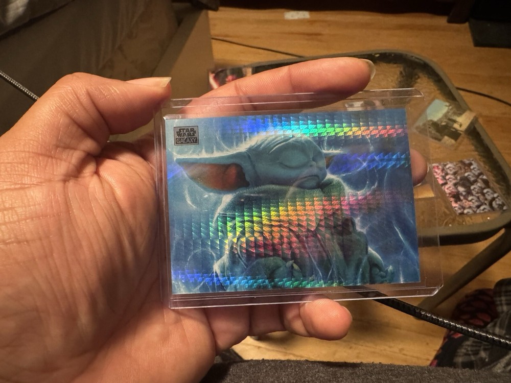 2024 Topps Star Wars Chrome Galaxy Call the Jedi Prism 9/75 - Card #76