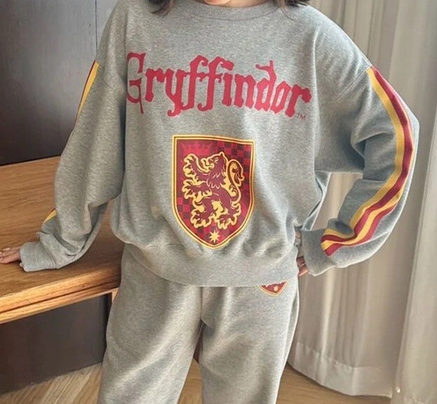 Harry Potter Gryffindor Sweatshirt & Pants Set Loungewear Pajamas Women Snidel