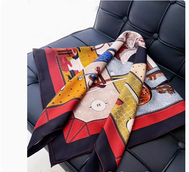 2025 New Boutique 18 Momme Twill Silk Wrap Scarf Double Sided Print Shawl 35'