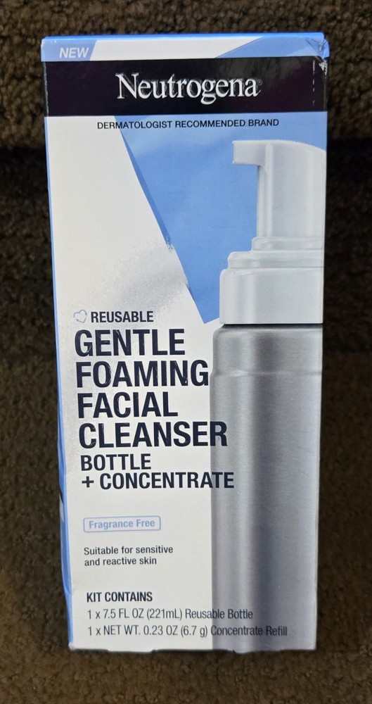 Neutrogena Gentle Foaming Cleanser Refillable Bottle with Concentrate