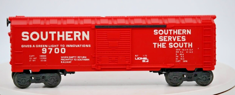 Vintage Lionel 6-9700 Southern Serves the South Boxcar MPC Era Red Plastic Train Car