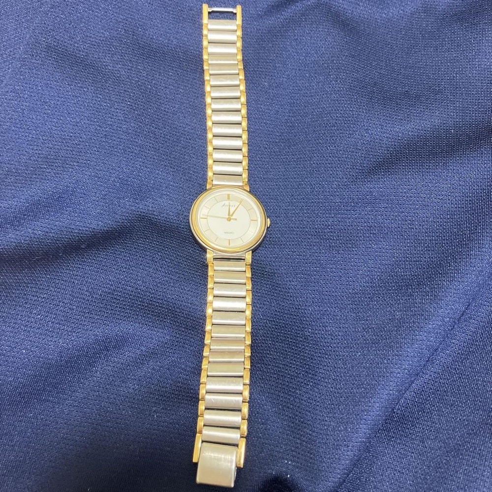 Seiko Avenue Silver Gold Stainless Steel Dress Watch for Men