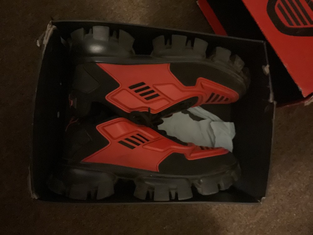 Prada’s , Black and red , size 44 , worn but good condition