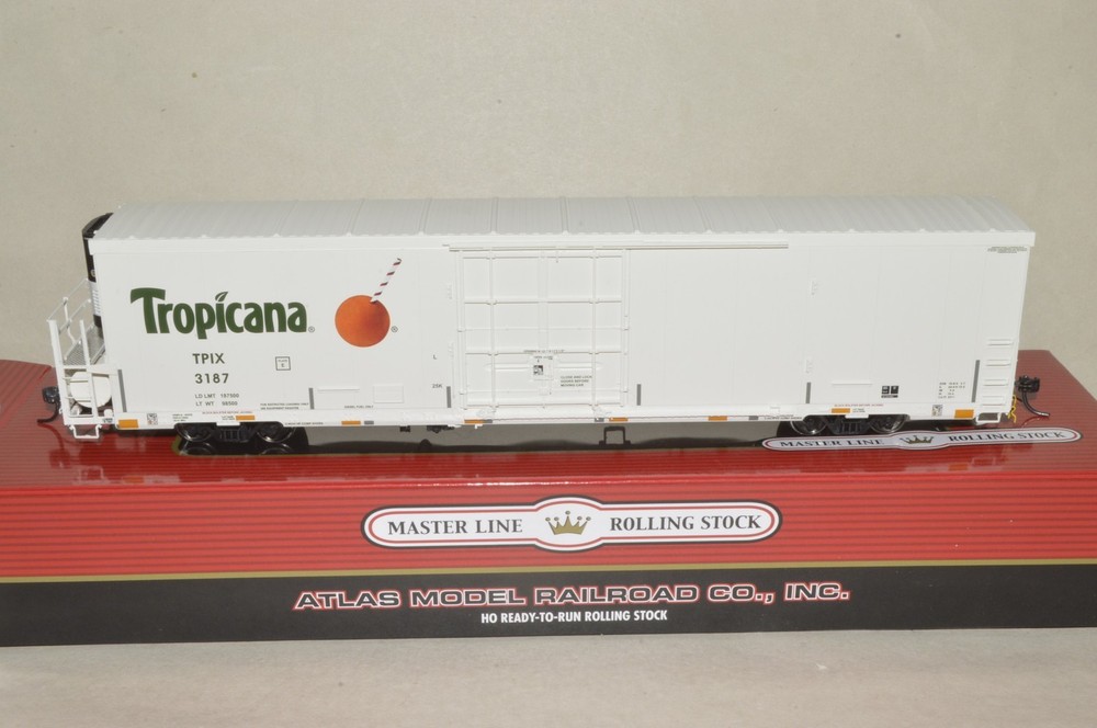 HO scale Atlas Tropicana Orange Juice 64' Trinity reefer car train 3187