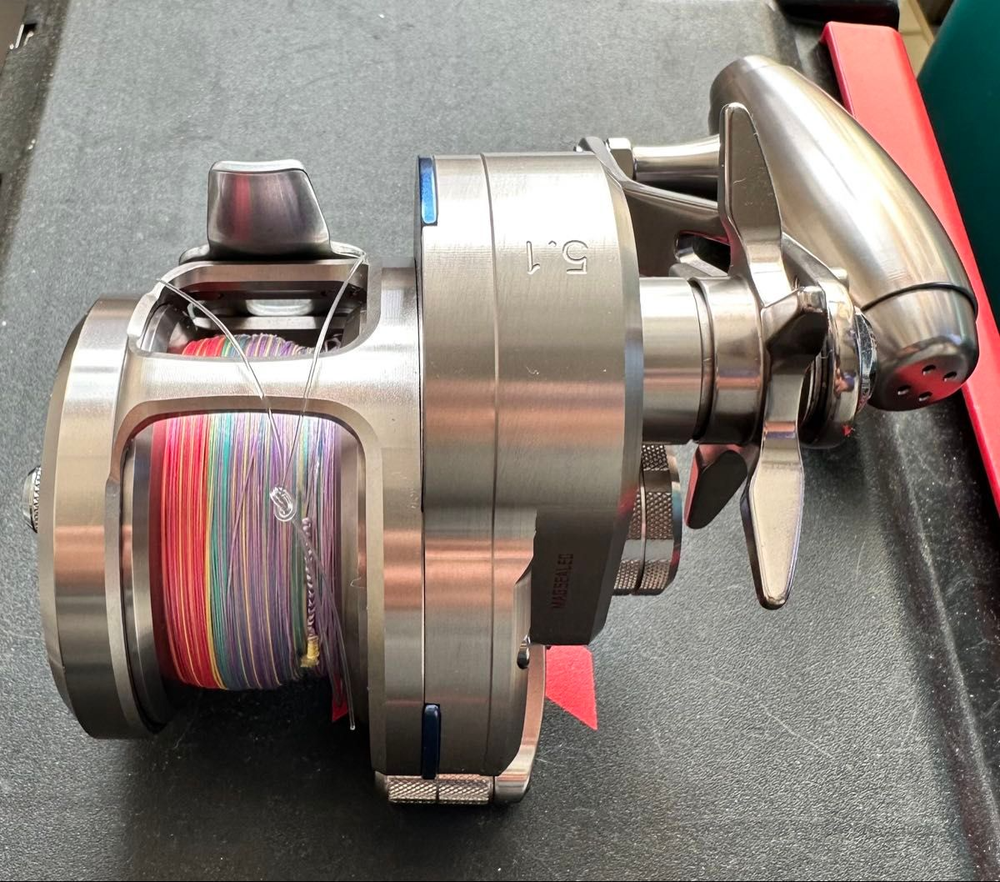 Daiwa SALTIGA 35N-SJ Jigging Big Game Baitcasting Reel Used Japan
