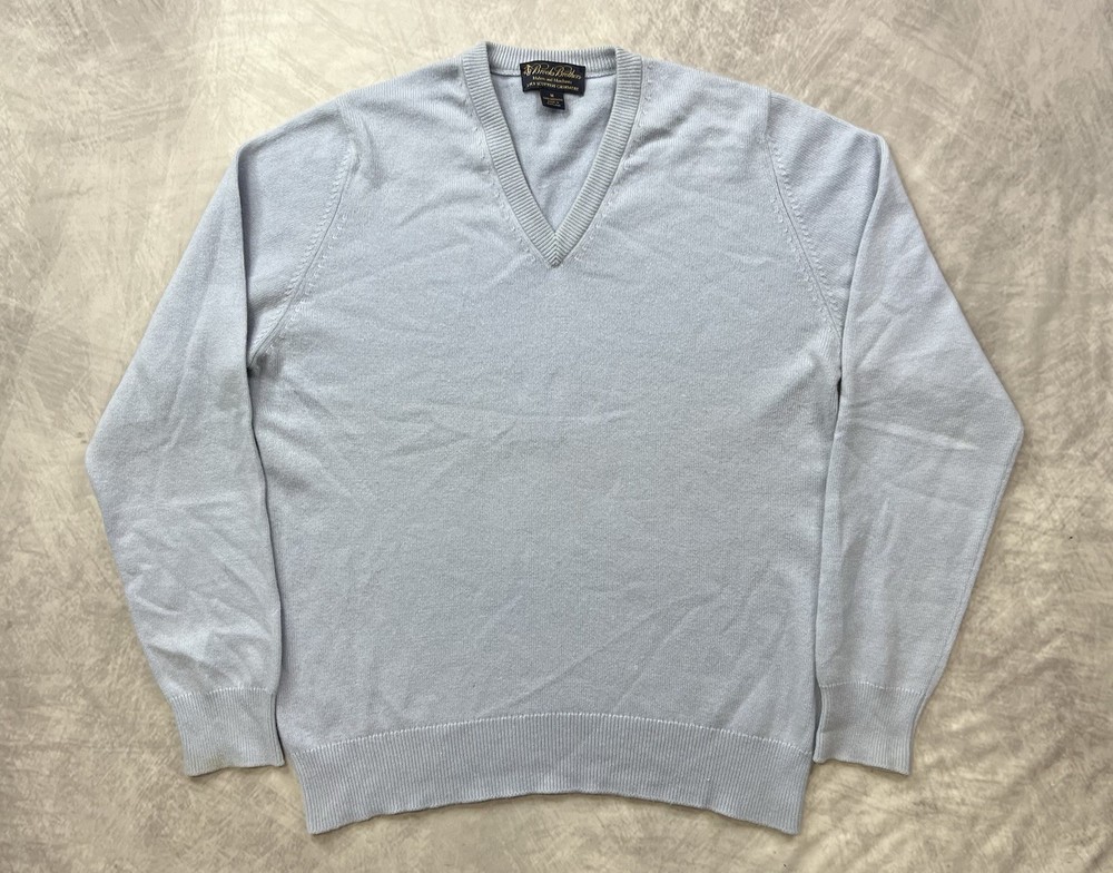 Vintage Brooks Brothers 100% Scottish CASHMERE V-Neck Sweater Size M Light Blue