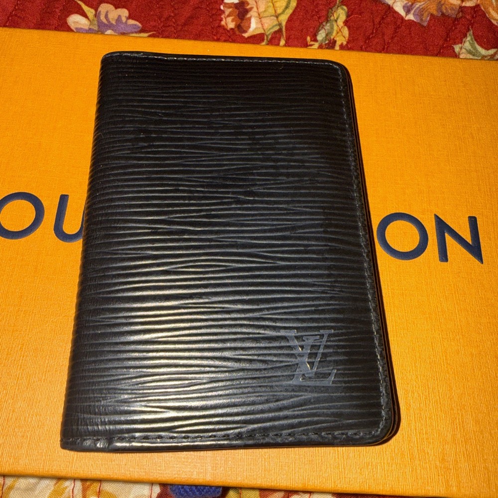 Louis Vuitton Pocket Organizer Wallet Black Epi Leather Preowned Authentic