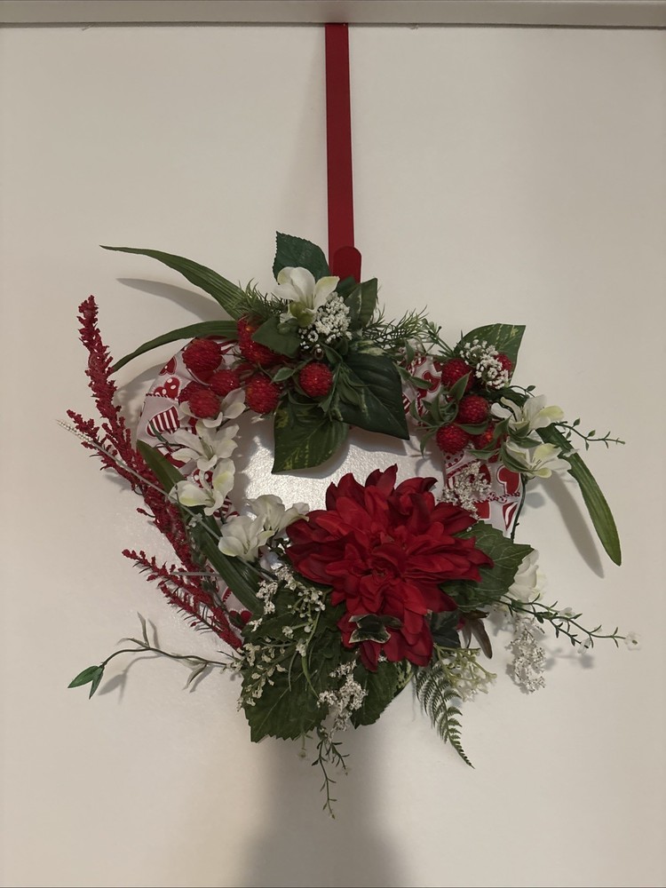 Heart Shaped Floral Wreath for Romantic Decor