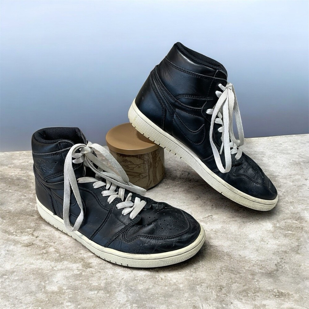 Air Jordan 1 Retro OG High Cyber Monday 555088-006 Men’s Size 9 Basketball-image