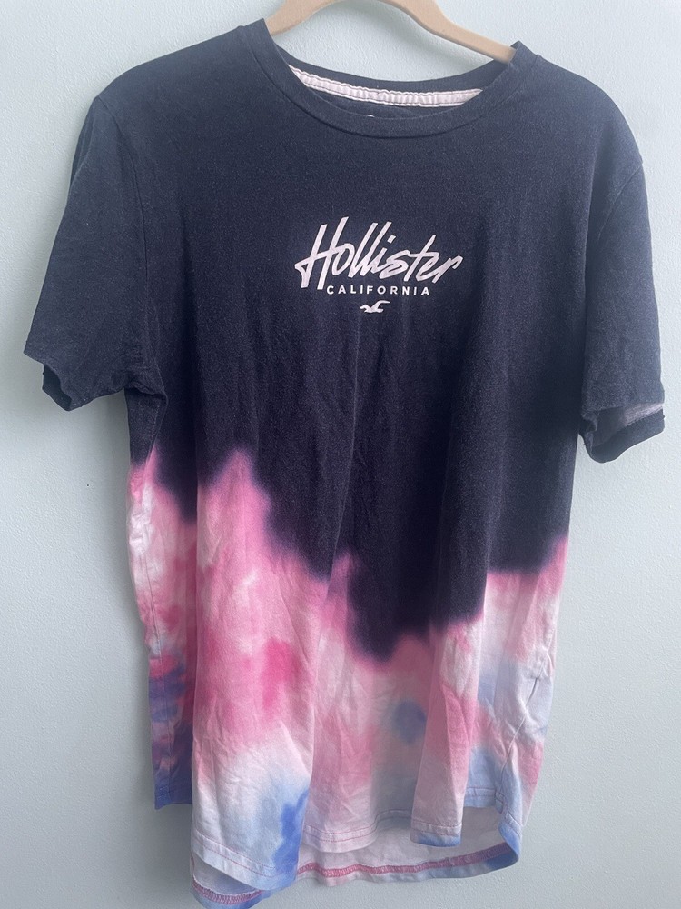 Hollister Men's Short Sleeve Crewneck Size M Blue Tie DiCotton Graphic Logo Tee.