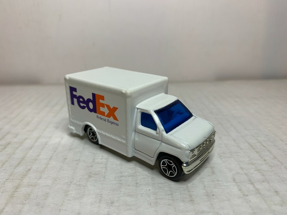 Matchbox #????  Ford FedEX Box Truck 