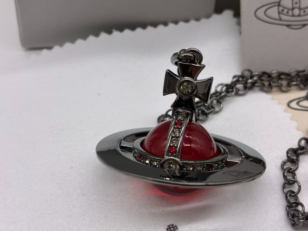 Vivienne Westwood Necklace Large Orb Dark red necklace r 4.3cm