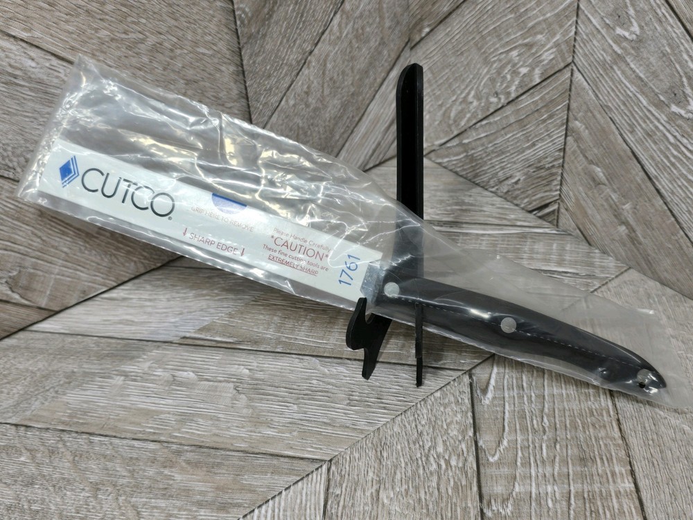 Brand New Cutco 1761C Boning Knife Classic Handle Never Used