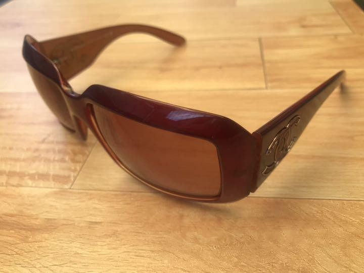 Chanel Brown Plastic Sunglasses Case in Like-New Condition