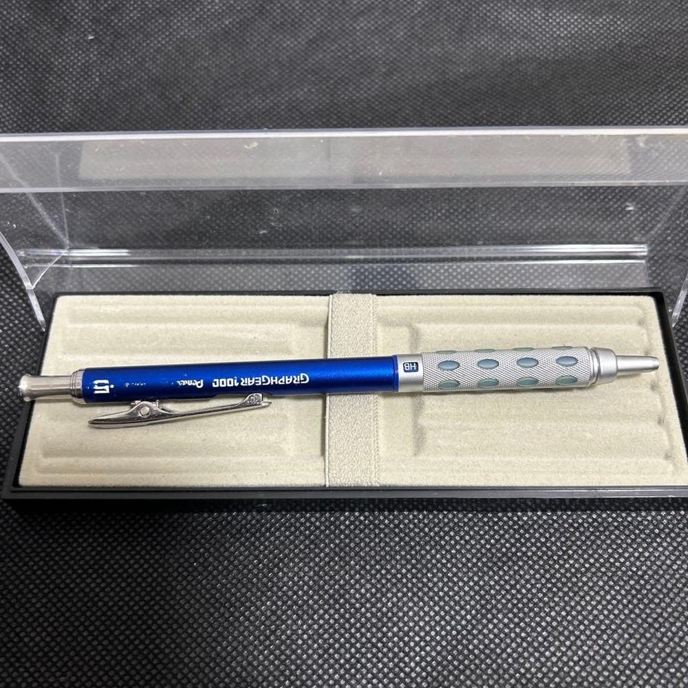 Graph Gear 1000 blue limited edition color #1c75f2