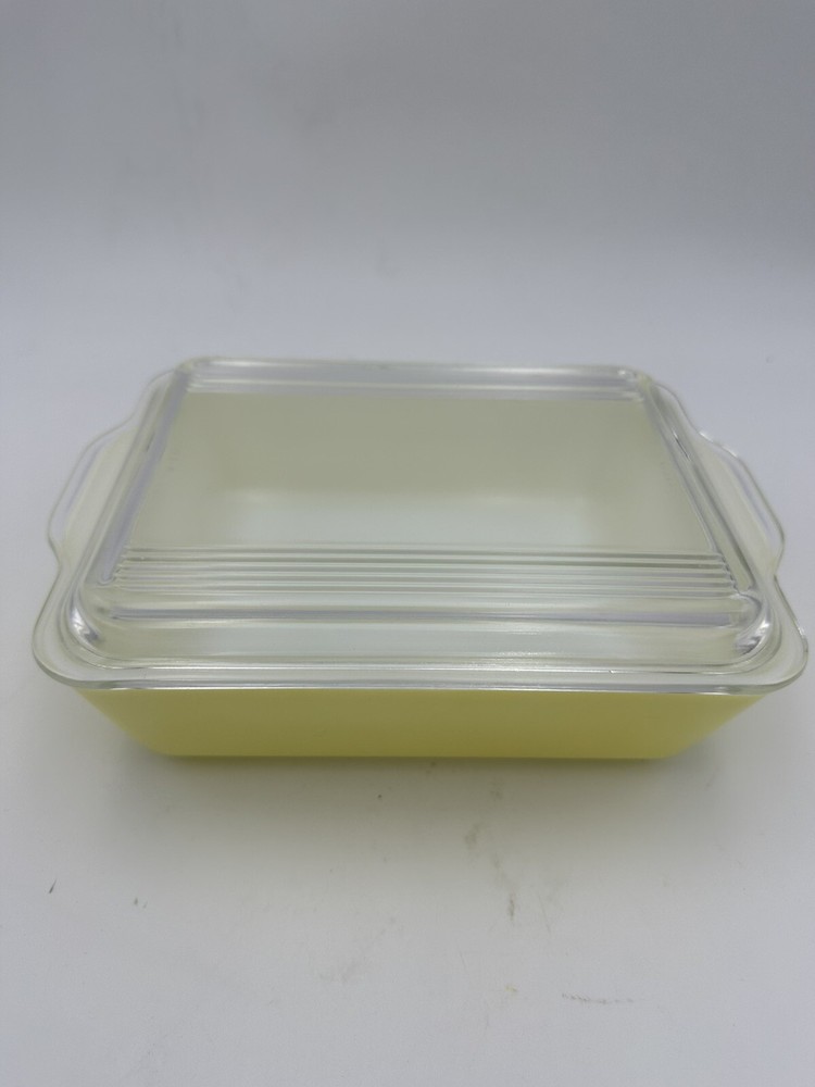 Vintage Pyrex Primary Colors Yellow Refrigerator Dish with Lid 7x9.5