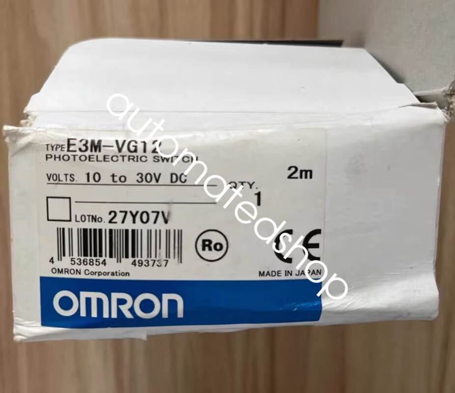1Pcs New Omron E3M-VG12 photoelectric sensor Shipping DHL or FedEX