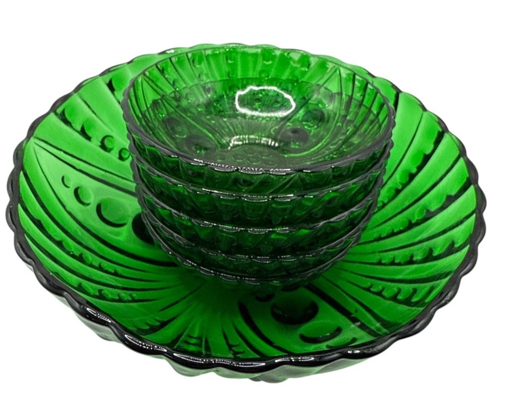 Vintage Anchor Hocking Vibrant Green Bubble Bowls