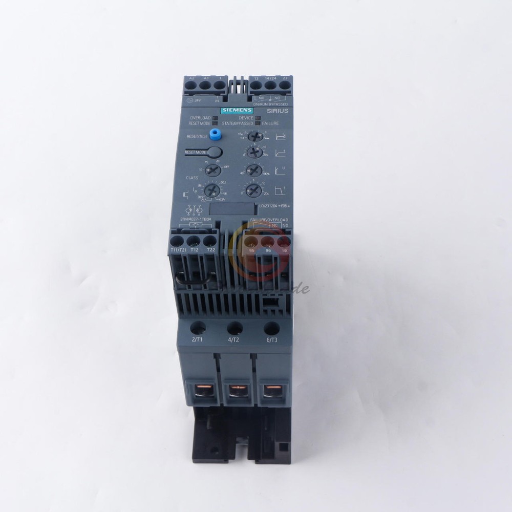 1PC   3RW4037-1TB04   Soft Starter NEW #A6-37